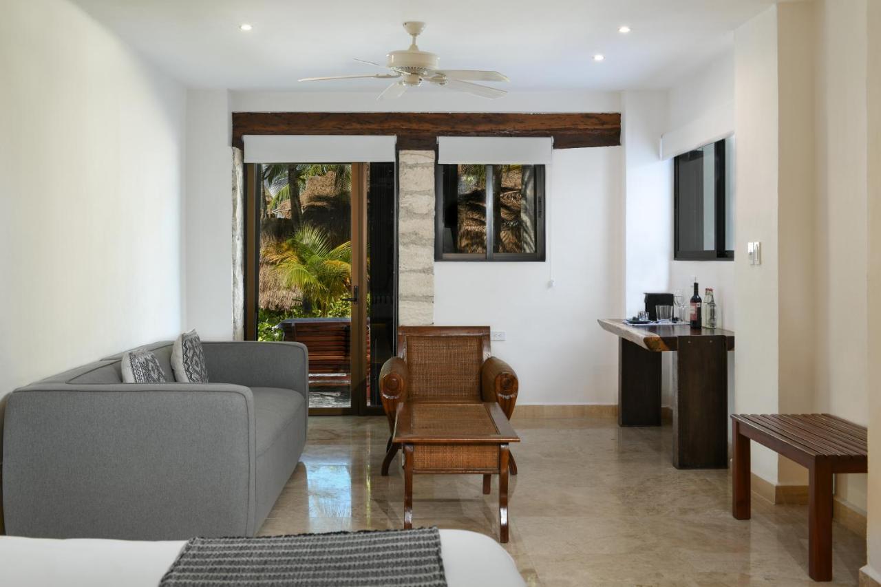 Casa Del Jaguar Beach Hotel อิสลามูเฮเรส ภายนอก รูปภาพ
