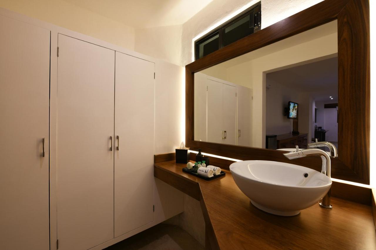 Casa Del Jaguar Beach Hotel อิสลามูเฮเรส ภายนอก รูปภาพ